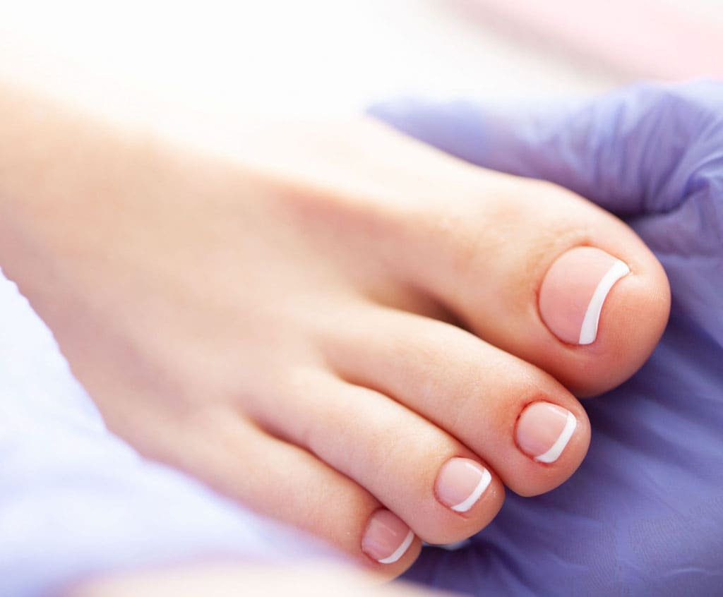 Tratamientos de reconstrucción de uñas en Lorena Vicedo